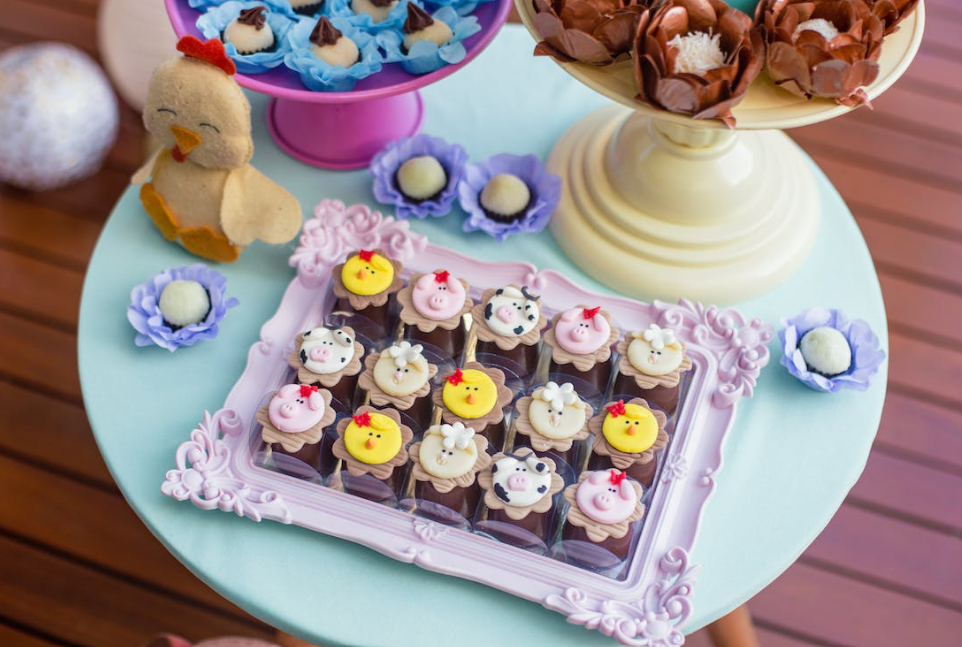 Menus caterings bodas: organizamos y ubicamos a los invitados, personalizamos el menú en los lugares elegidos por la pareja.